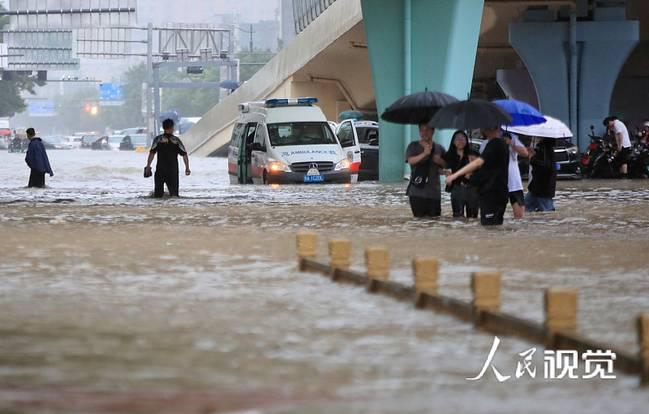 河北應(yīng)對(duì)強(qiáng)降雨天氣 停止一切線下教學(xué)